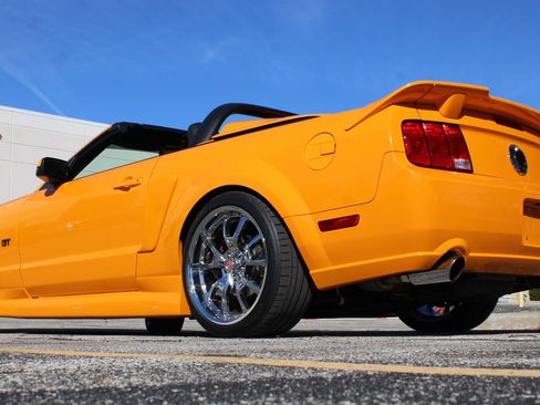 Used 2008 Ford Mustang GT image 9