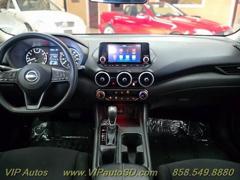 Used 2024 Nissan Sentra S FWD image 18