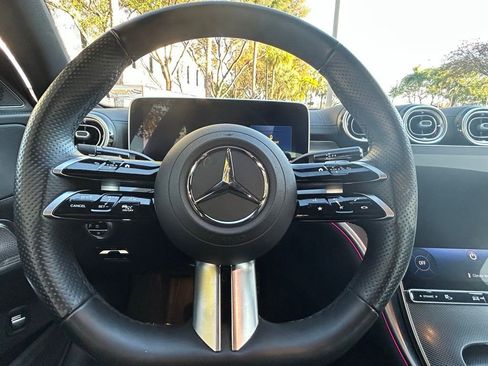 Used 2025 Mercedes-Benz C 300 4MATIC Sedan image 18