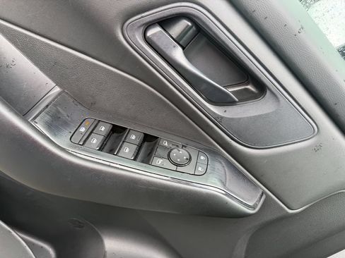 Used 2024 Nissan Rogue S AWD/4WD image 7