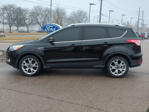 Used 2016 Ford Escape Titanium w/ Equipment Group 301A image 5