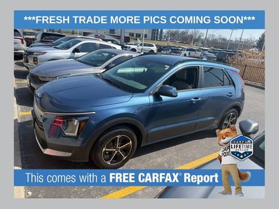 Certified 2025 Kia Niro EX