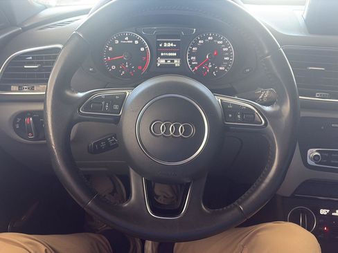 Used 2018 Audi Q3 2.0T Premium Plus w/ Premium Plus Package AWD/4WD image 8