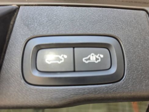 Used 2020 Volvo XC60 T5 Inscription FWD image 63