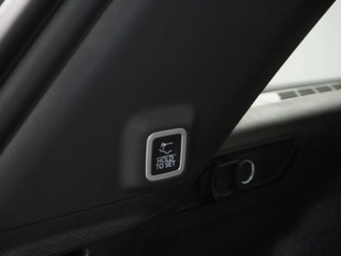 New 2023 Jeep Grand Cherokee Summit image 29