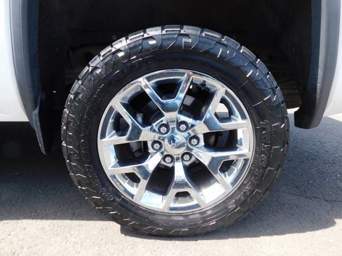 Used 2014 GMC Sierra 1500 SLT w/ SLT Crew Cab Value Package AWD/4WD image 25