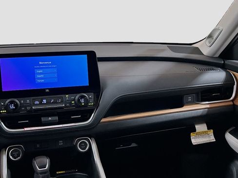 New 2026 Toyota Grand Highlander Limited image 23