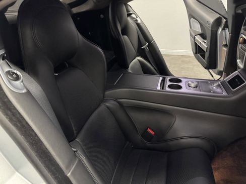 Used 2011 Aston Martin Rapide image 48