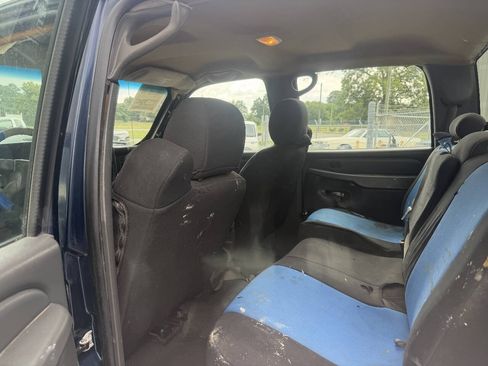 Used 2006 Chevrolet Silverado 3500 4x4 Crew Cab w/ Skid Plate Package image 10