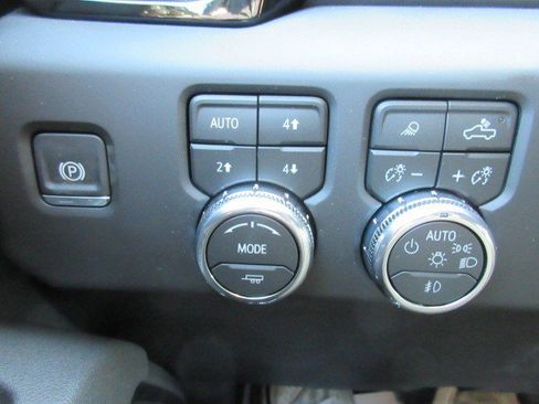 New 2026 GMC Sierra 1500 AT4 w/ AT4 Premium Package image 24