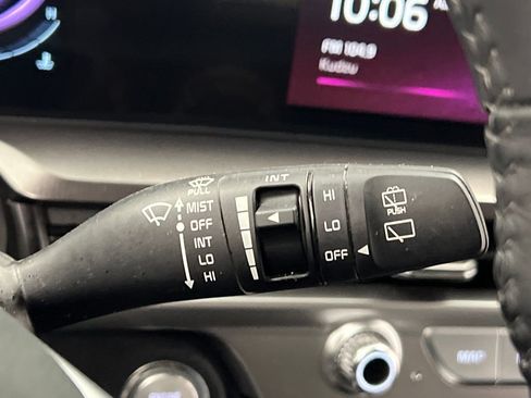 Used 2025 Kia Telluride S image 61