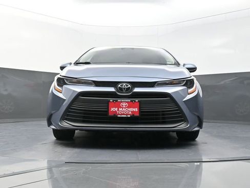 Used 2024 Toyota Corolla LE FWD image 4