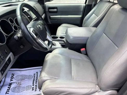 Used 2017 Toyota Sequoia Limited AWD/4WD image 11