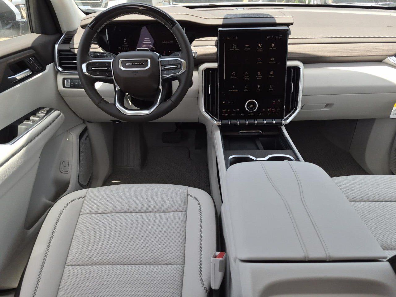 New 2026 GMC Acadia Denali w/ Super Cruise Package AWD/4WD image 17