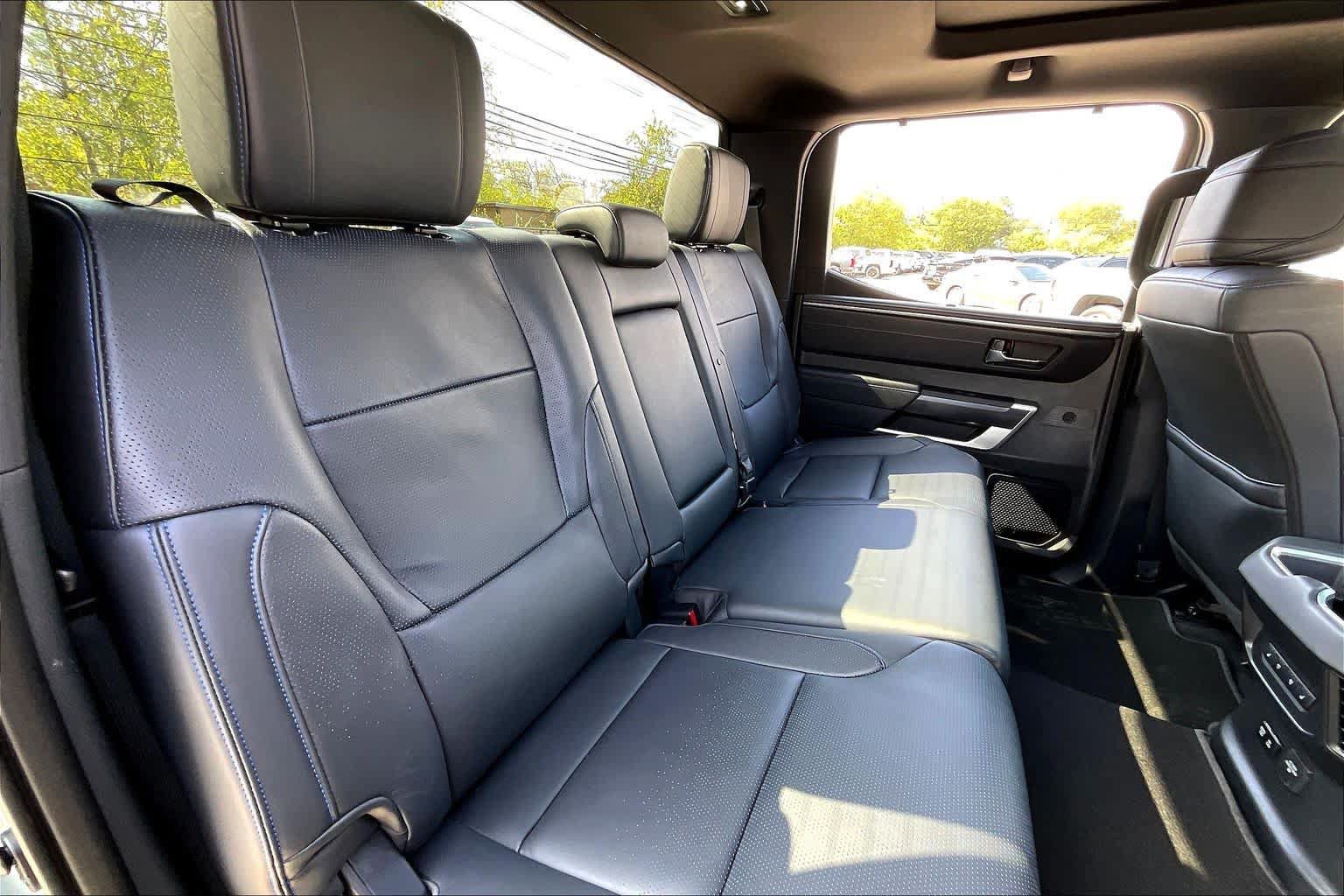 Used 2024 Toyota Tundra Platinum AWD/4WD image 20