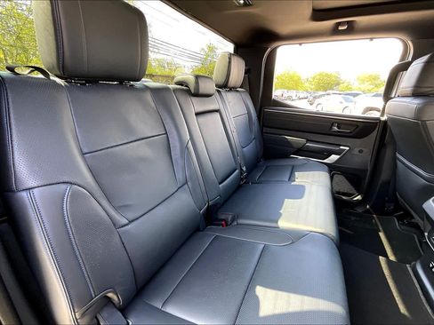 Used 2024 Toyota Tundra Platinum AWD/4WD image 20