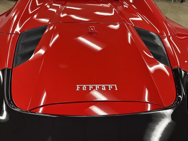 Used 2018 Ferrari 488 Spider RWD image 25