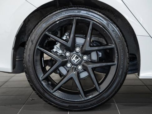 Used 2024 Honda Civic Sport image 14