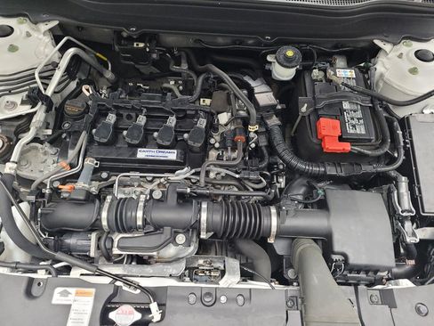 Used 2018 Honda Accord LX image 30
