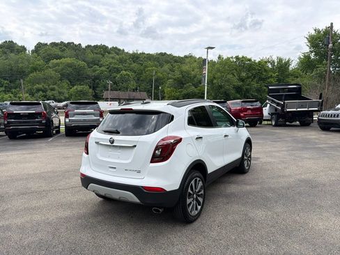 Used 2022 Buick Encore Preferred w/ Safety Package AWD/4WD image 3
