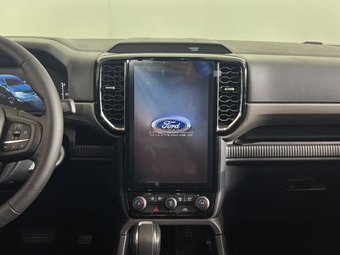 New 2025 Ford Ranger XLT w/ Equipment Group 301A High image 11