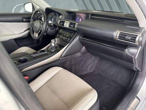 Used 2014 Lexus IS 250 RWD image 26