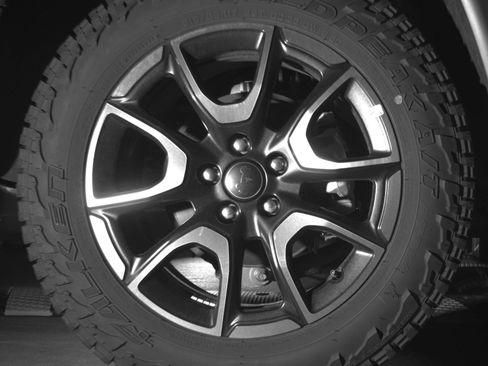 Used 2025 Jeep Compass Trailhawk AWD/4WD image 15