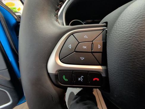 Certified 2018 Jeep Compass Latitude w/ Popular Equipment Group image 19