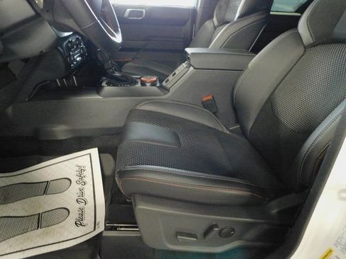 New 2025 Ford Bronco Raptor image 9