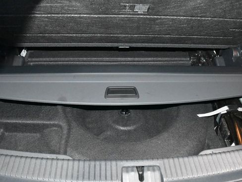 Used 2022 Volkswagen Atlas SE image 33