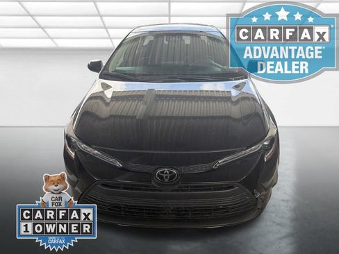 Used 2025 Toyota Corolla LE FWD image 6