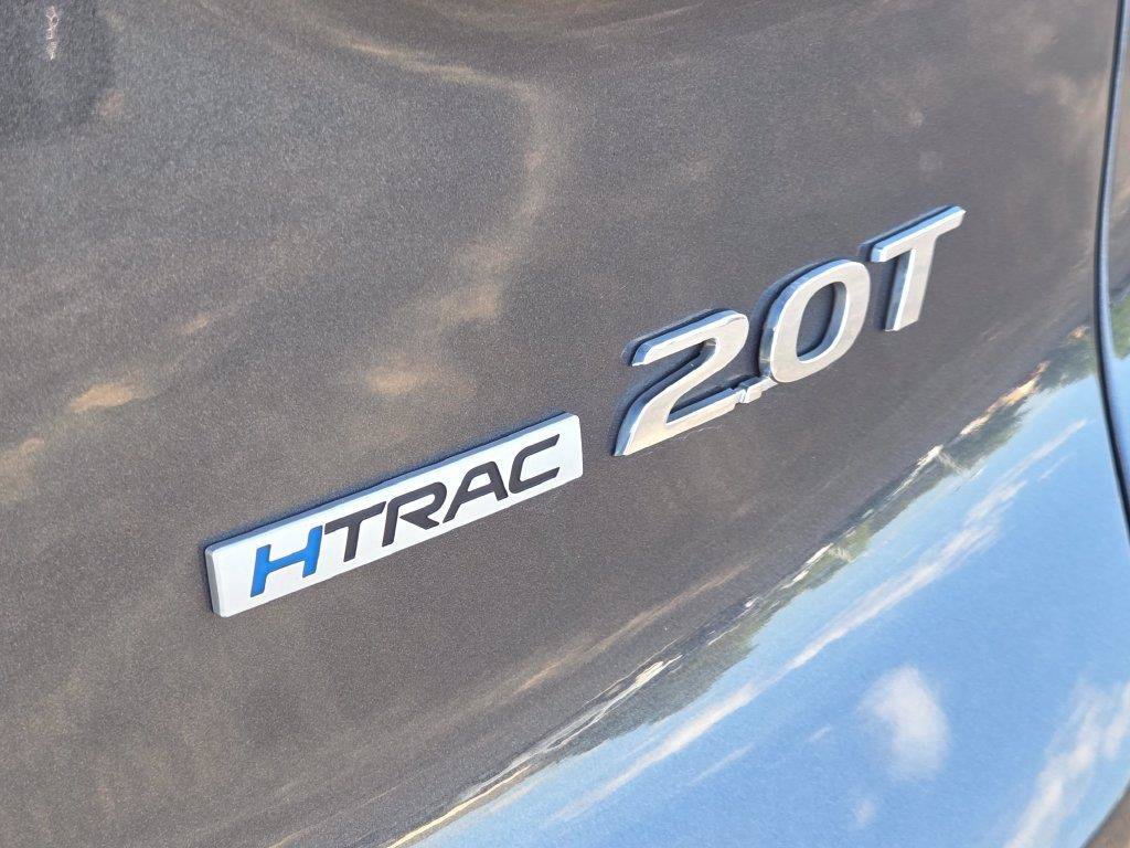 Used 2020 Hyundai Santa Fe Limited AWD/4WD image 6