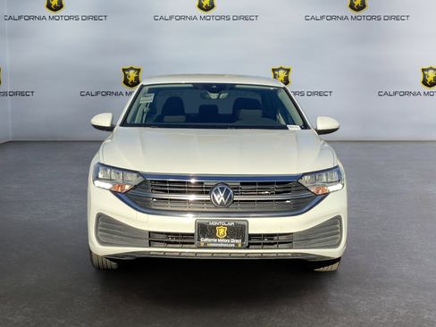 Used 2023 Volkswagen Jetta S image 8