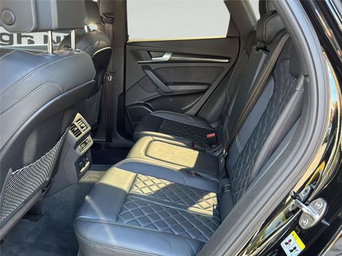 Used 2023 Audi SQ5 Premium Plus w/ Premium Plus Package AWD/4WD image 26