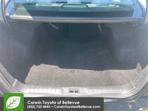 Used 2017 Nissan Altima 2.5 SV w/ Convenience Package FWD image 40