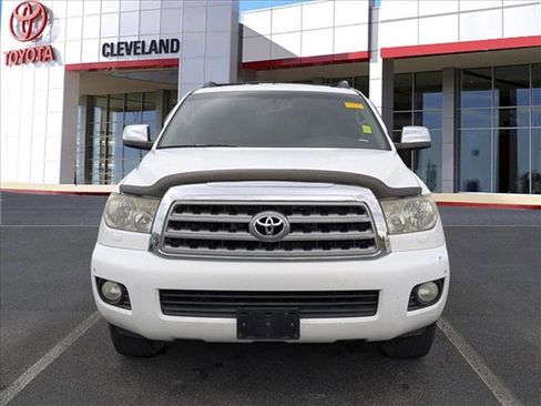 Used 2008 Toyota Sequoia Limited AWD/4WD image 3