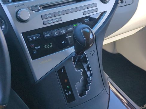 Used 2012 Lexus RX 350 FWD w/ Premium Pkg image 16