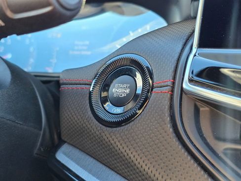 Used 2024 Jeep Compass Trailhawk image 34