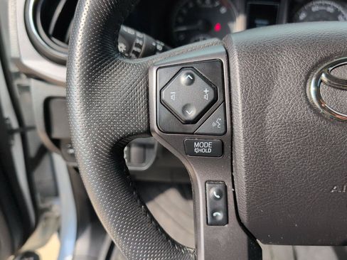 Used 2021 Toyota Tacoma TRD Sport w/ TRD Premium Sport Package AWD/4WD image 27