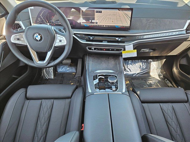 Used 2026 BMW X7 xDrive40i AWD/4WD image 15