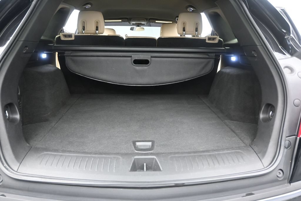 Used 2017 Cadillac XT5 FWD image 20