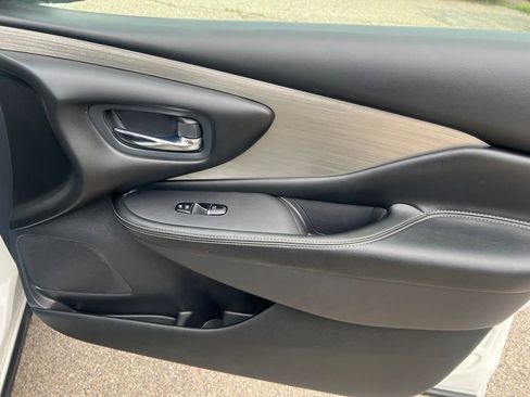 Used 2018 Nissan Murano SL w/ Cargo Package FWD image 23