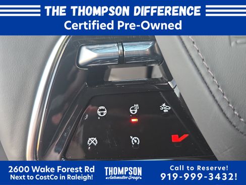 Used 2026 Cadillac Escalade V AWD/4WD image 18