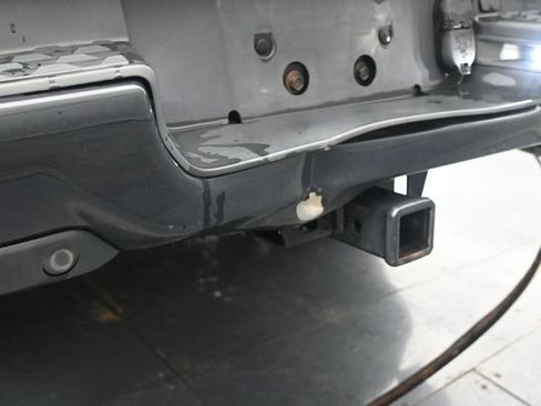 Used 2019 RAM 1500 Laramie AWD/4WD image 19