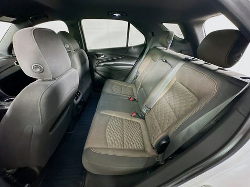 Used 2019 Chevrolet Equinox LT image 25