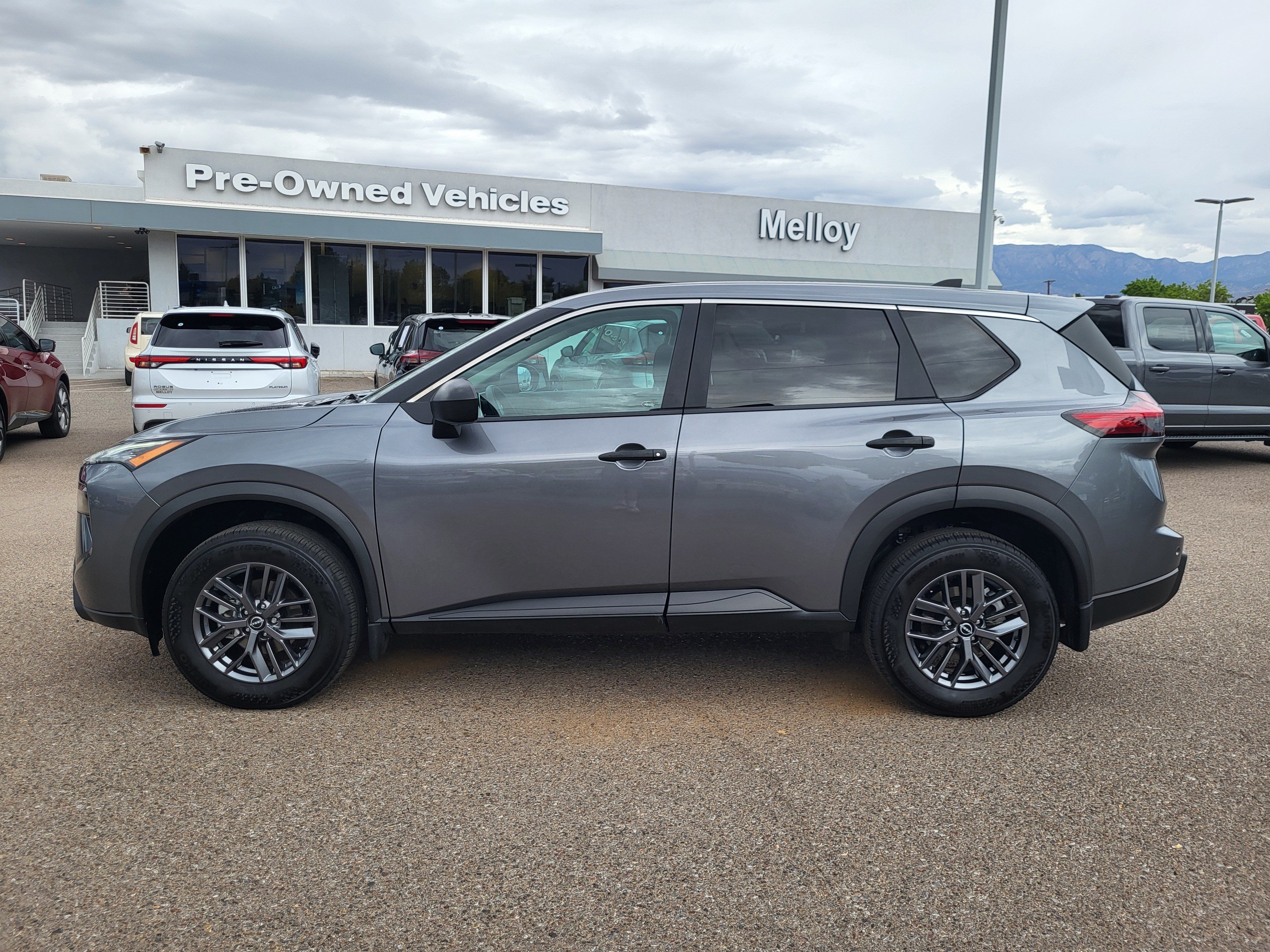 Certified 2025 Nissan Rogue S AWD/4WD image 6