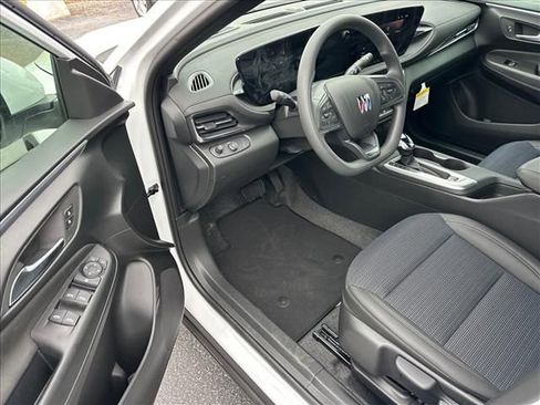 New 2026 Buick Envista Sport Touring w/ Advanced Safety Package FWD image 18