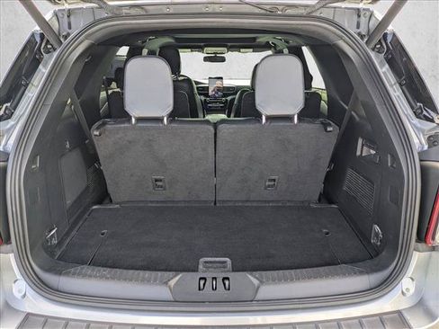 Used 2024 Ford Explorer ST w/ Equipment Group 401A AWD/4WD image 6