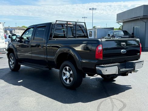 Used 2011 Ford F250 Lariat w/ Camper Pkg AWD/4WD image 6