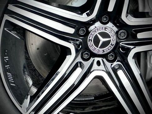 New 2026 Mercedes-Benz GLC 300 4MATIC image 14